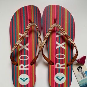 ROXY NWT FLIP FLOPS